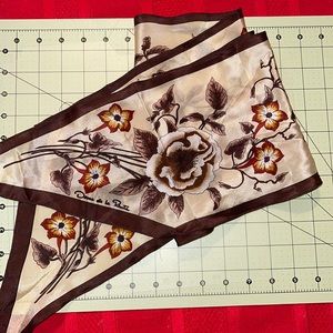 Vintage Oscar De la Renta scarf